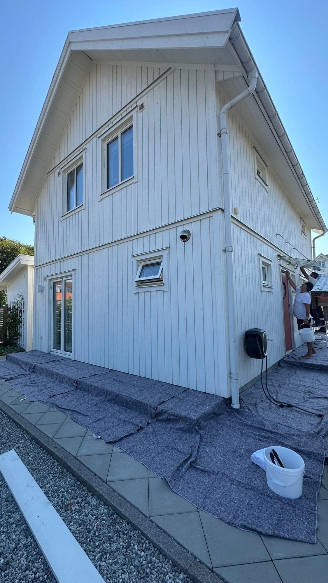 Fasadmålning på Hönö, bild 7 av 8
