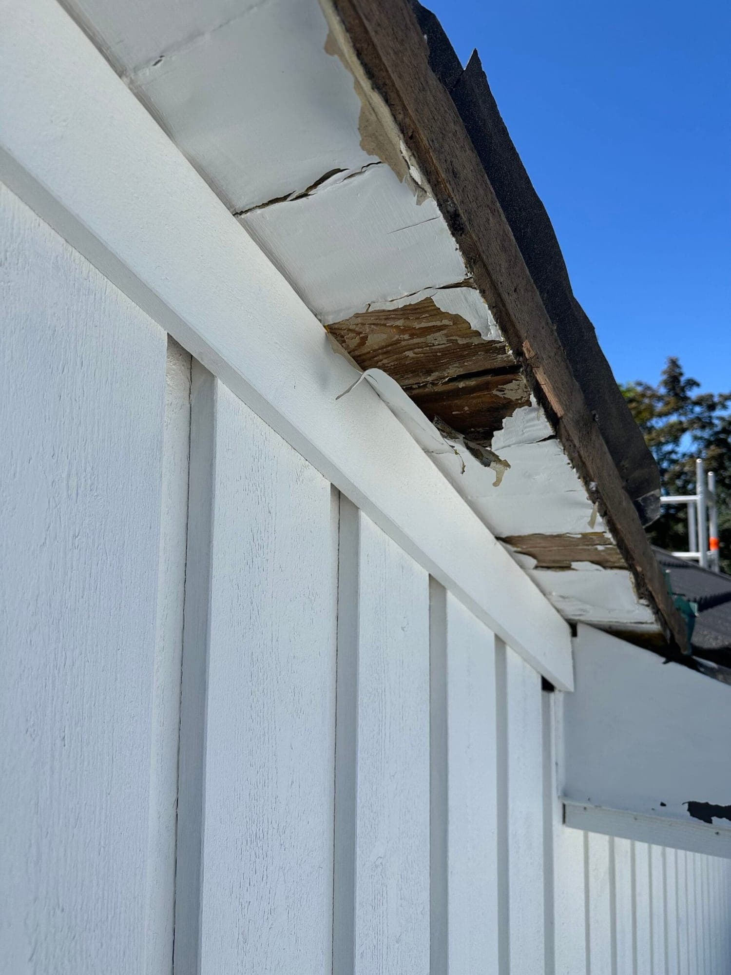 Fasadrenovering i Utby, bild 6 av 12