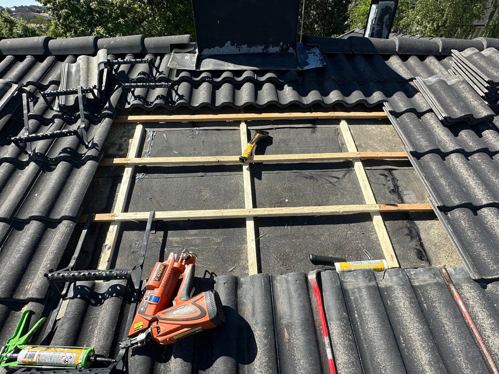 Takläggning från NordFix