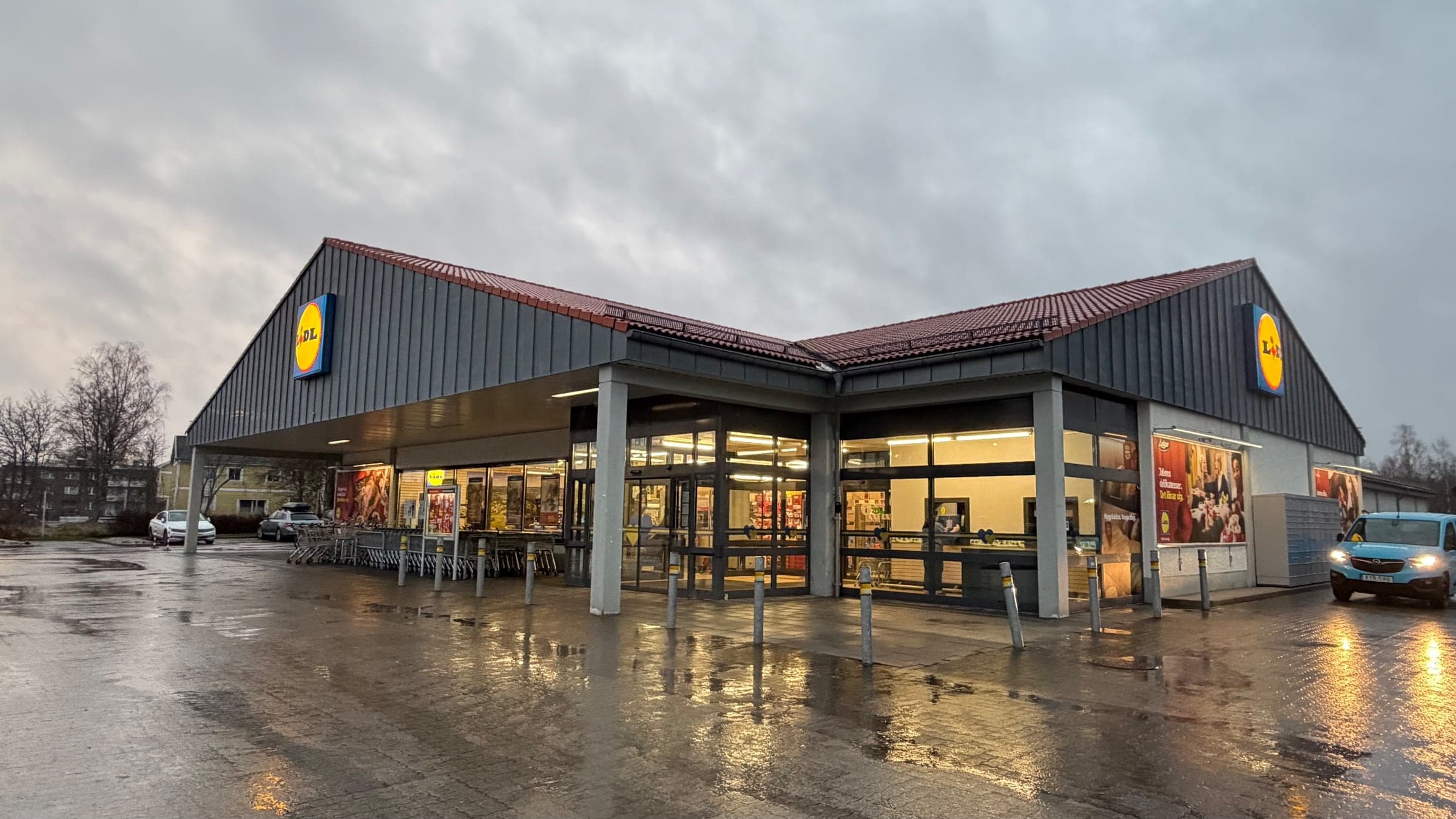 Rengöring av Lidl fastighet i Vetlanda, bild 8 av 8