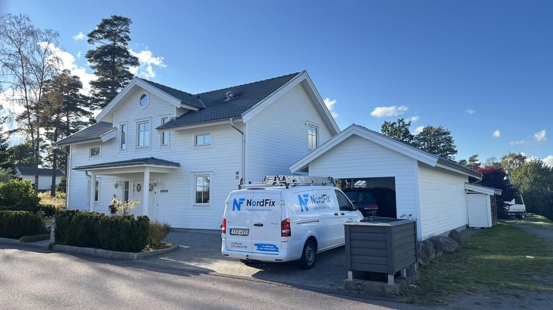 Utomhusmålning Före Vinter – Komplett Husmålning i Tid | NordFix Måleritjänster